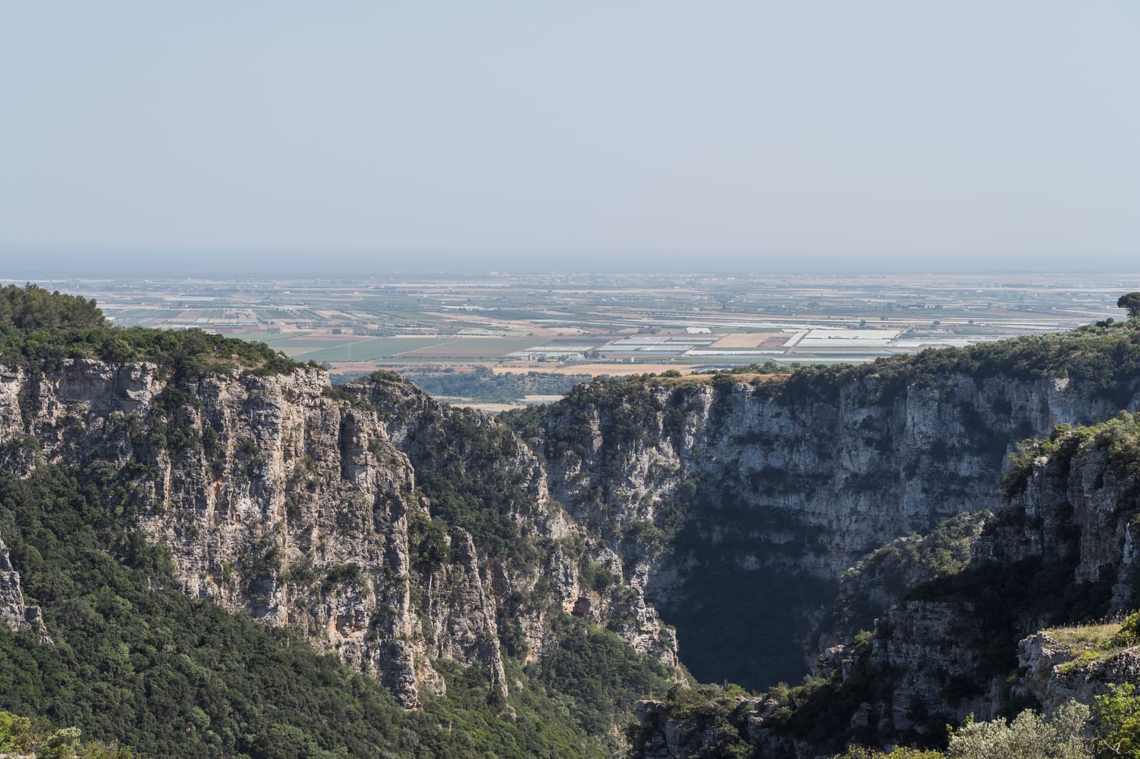 La gravina di Laterza, canyon con pareti di calcarenite