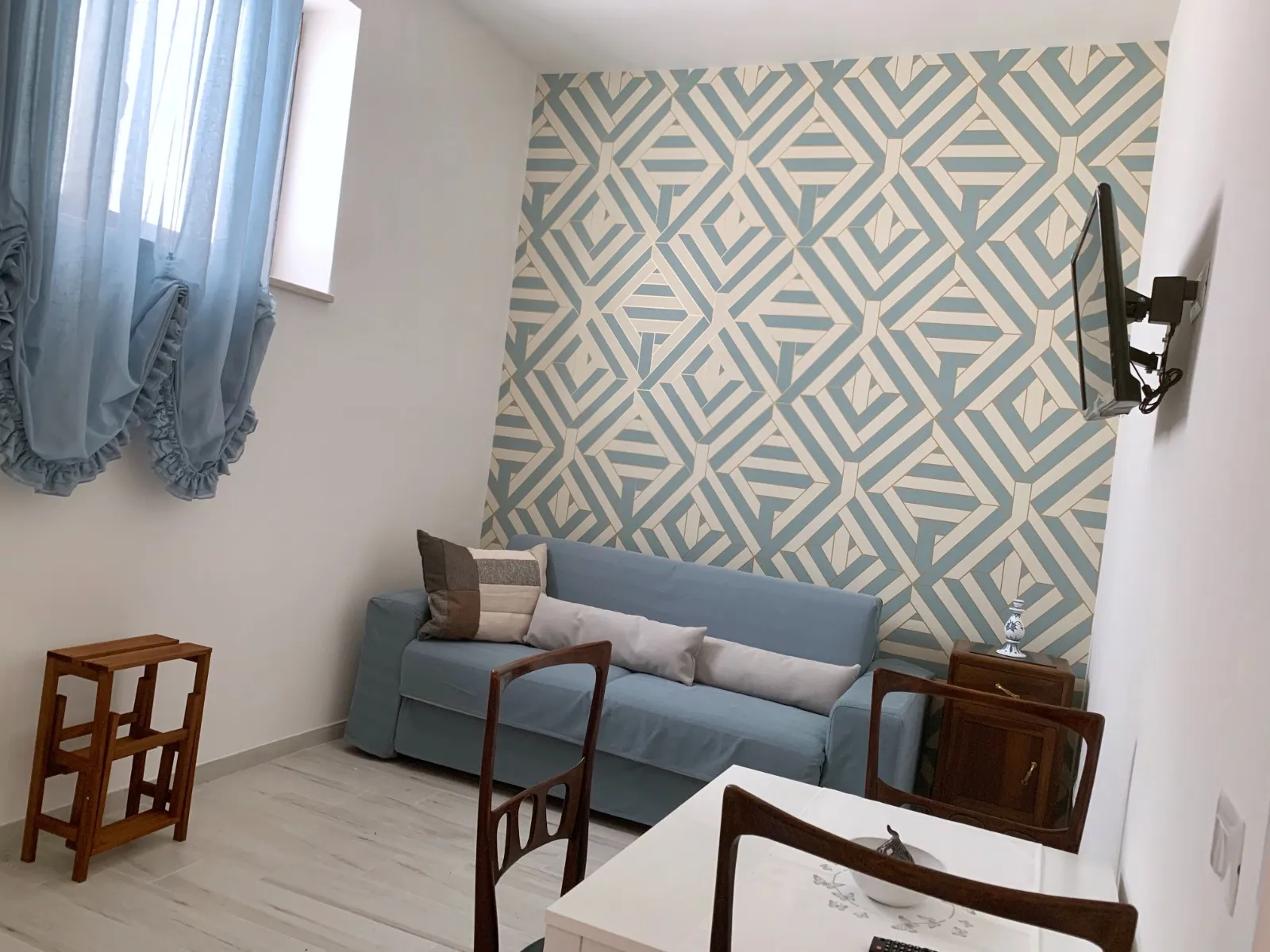 Appartamento Blu — soggiorno dal design moderno
